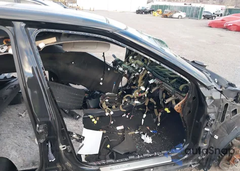 2016 Nissan Maxima 3.5 Platinum z USA, uszkodzony, nr VIN 1N4AA6AP9GC399845